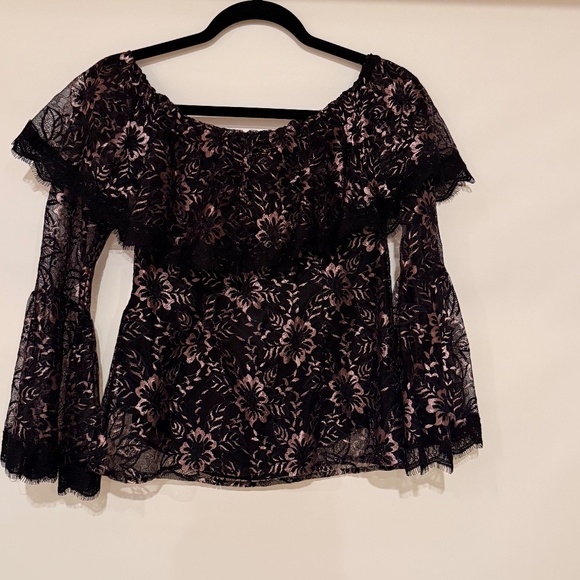 This is a new (with tags) beautiful black and rose gold blouse, size 4, WHBM - Picture 1 of 9